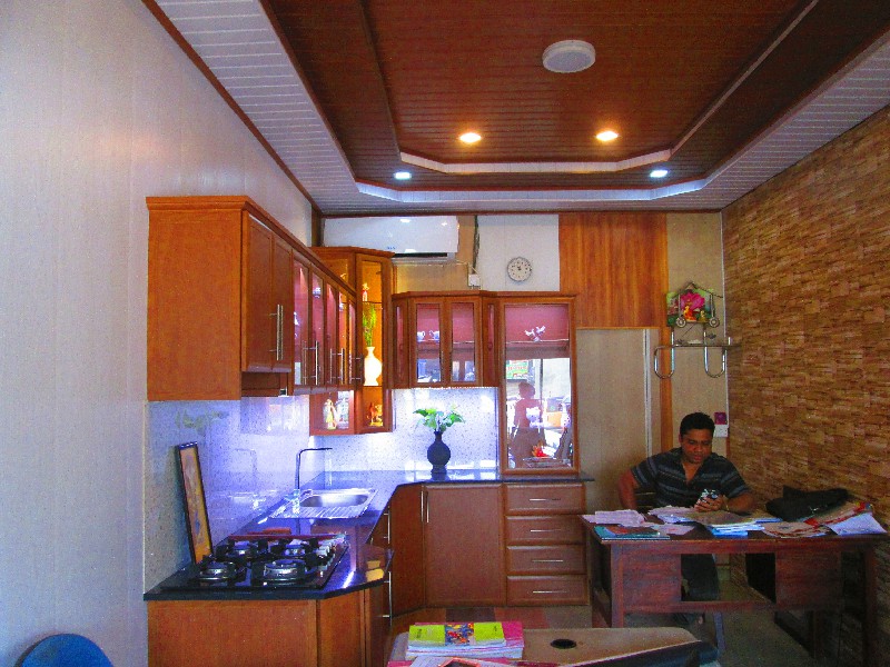 Aluminium Pantry Cupboard in Sri Lanka