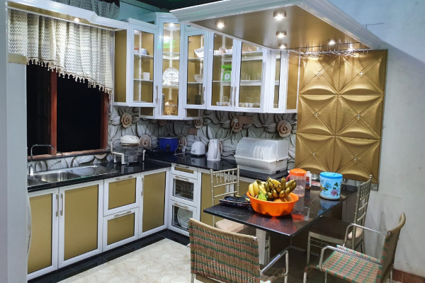 Aluminium Pantry Cupboard in Sri Lanka